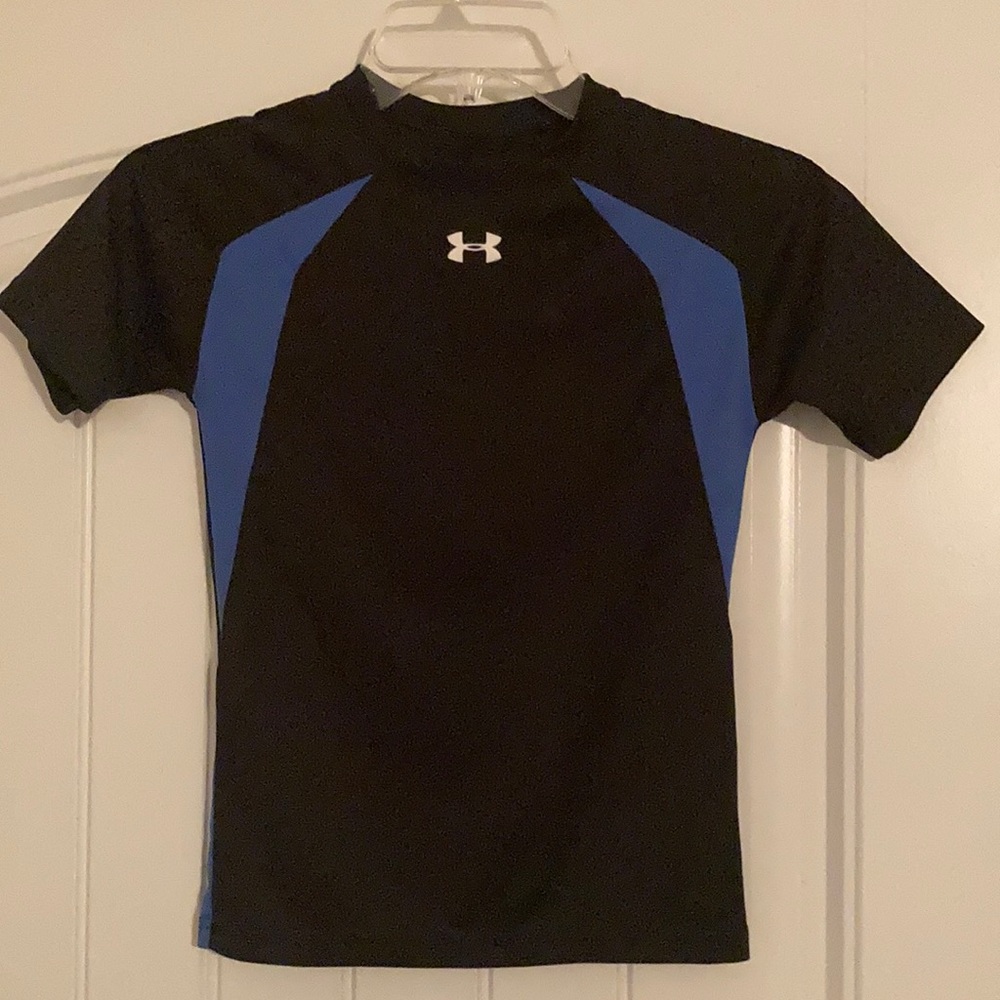 Boy’s Size 7 Under Armour Shirt